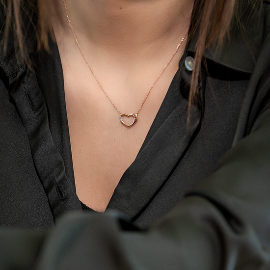 AV γυναικείο ασημένιο 925 κολιέ καρδιά με επιγραφή "LOVE"