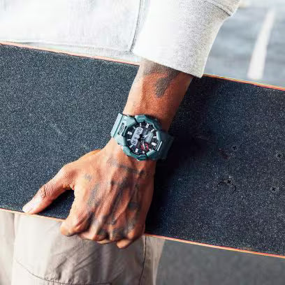 CASIO  G-SHOCK   GA-010-2AER
