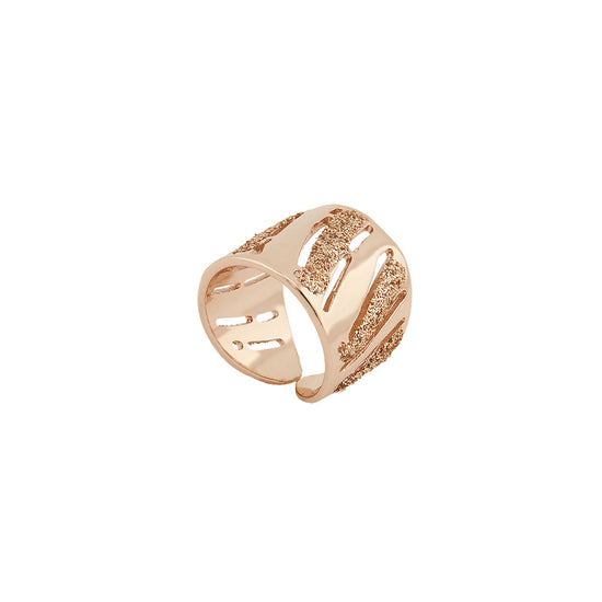 LOISIR ανοικτό δαχτυλίδι με φαρδιά επιφάνεια διακοσμημένη με χρυσό glitter
